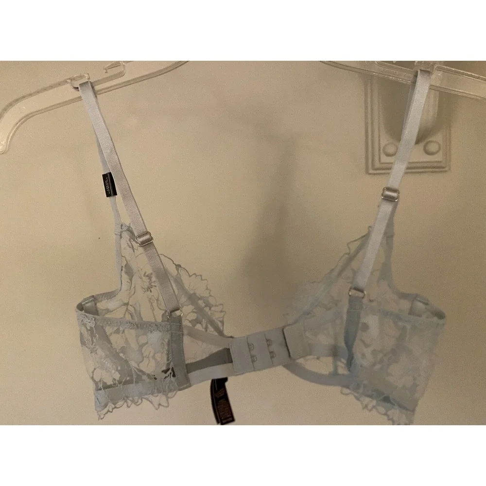 NWT Victoria's Secret Light Blue‎ Lace Underwire Bra 32C Sheer